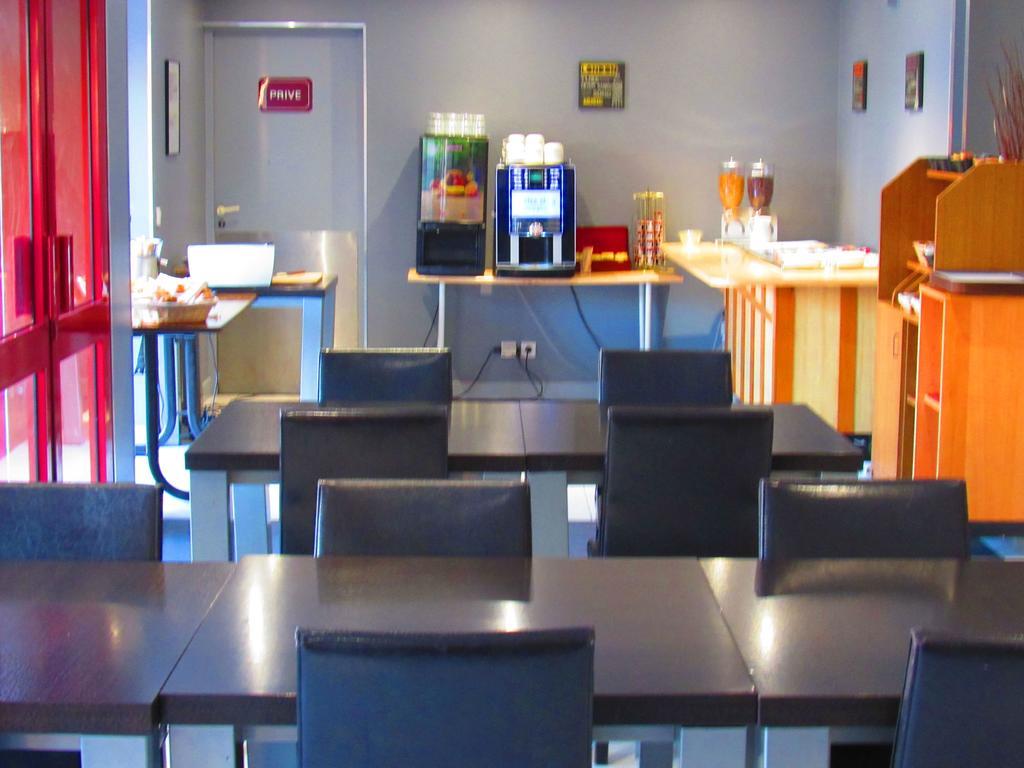 Hotel Gallieni Gennevilliers Zewnętrze zdjęcie