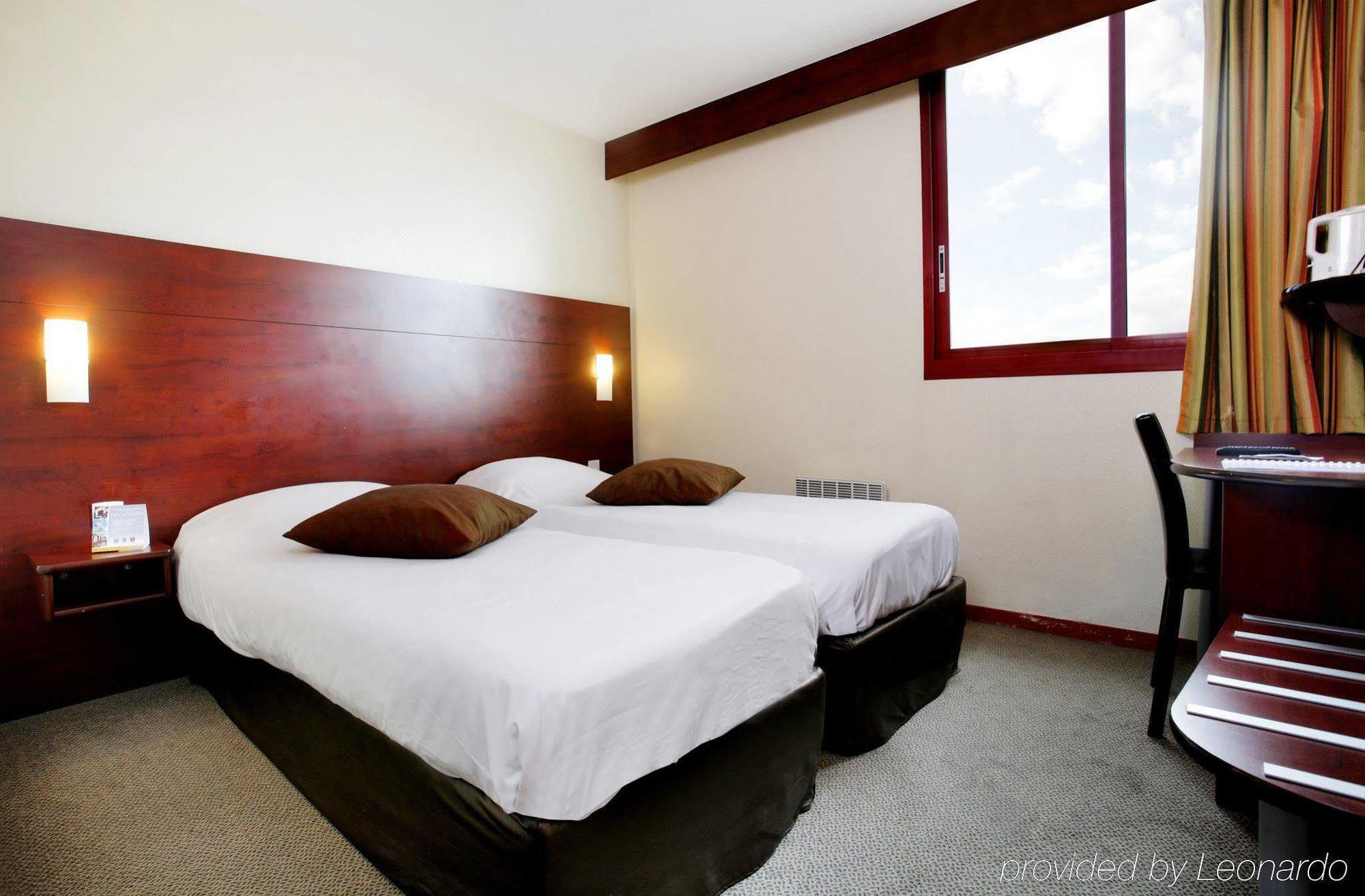 Hotel Gallieni Gennevilliers Zewnętrze zdjęcie