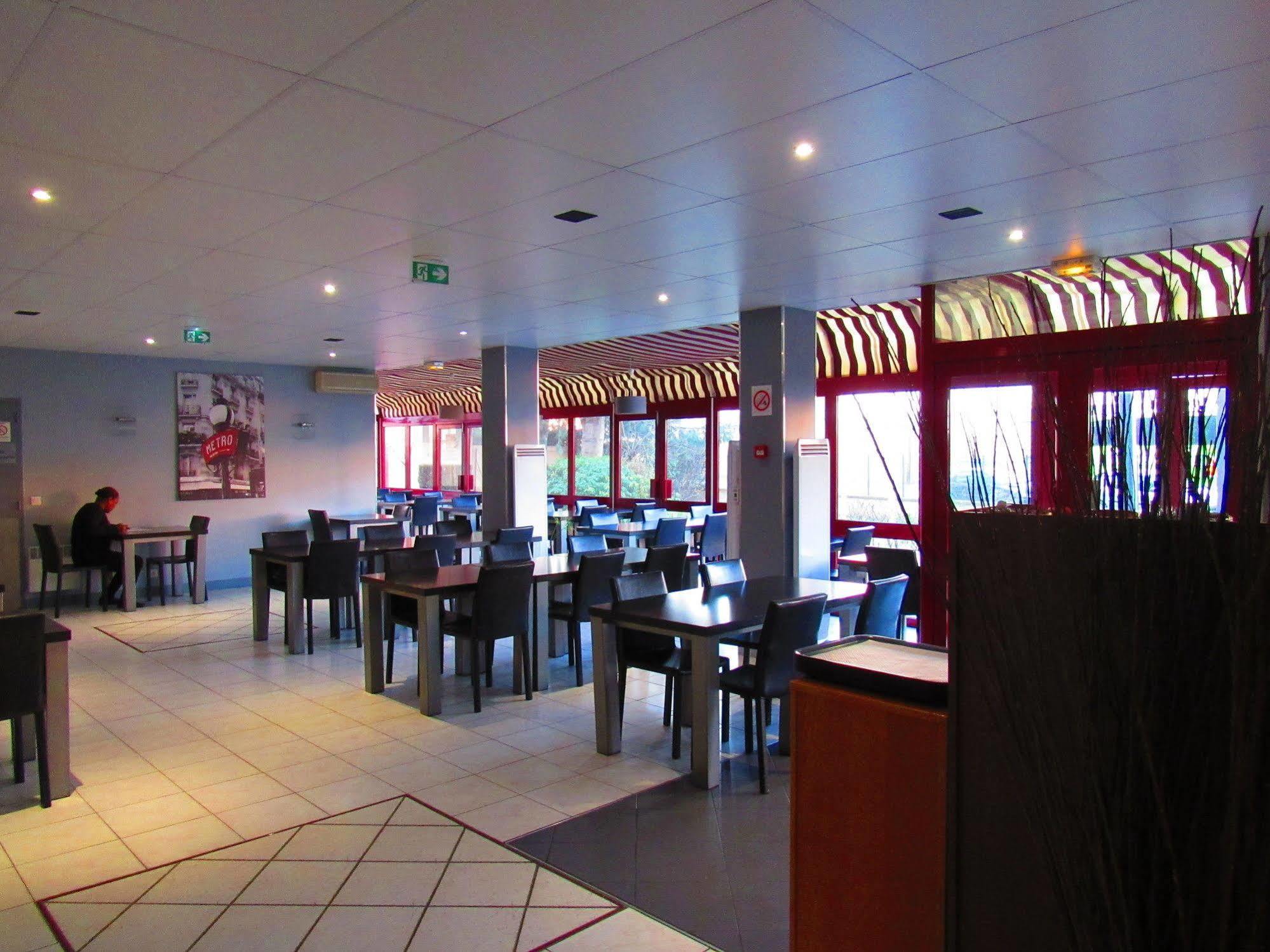 Hotel Gallieni Gennevilliers Zewnętrze zdjęcie